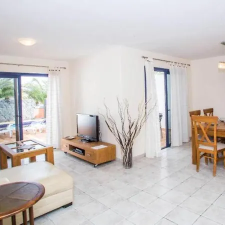 Coloradas With Private Heated Pool Wifi Playa Blanca (Lanzarote)